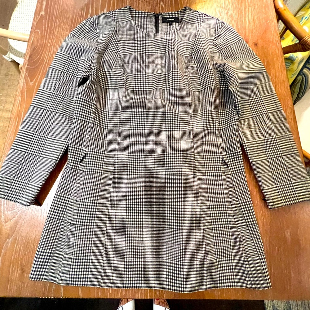 Theory Laurel Cl Glen Plaid Top- Zipped back and zipped side pockets Size 6